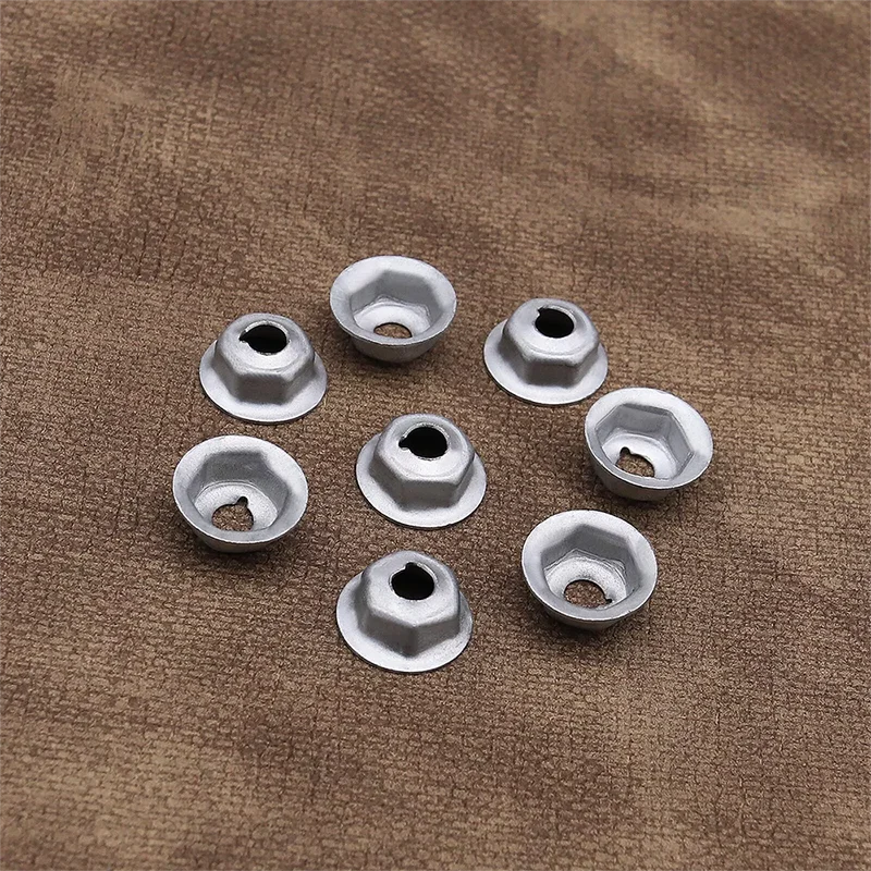 

10pcs Car Parts Exhaust Heat Shield Nut Metal Insulation Panel Fastener Washers For Ford Mondeo Focus Fiesta Moneo C-Max 1382642