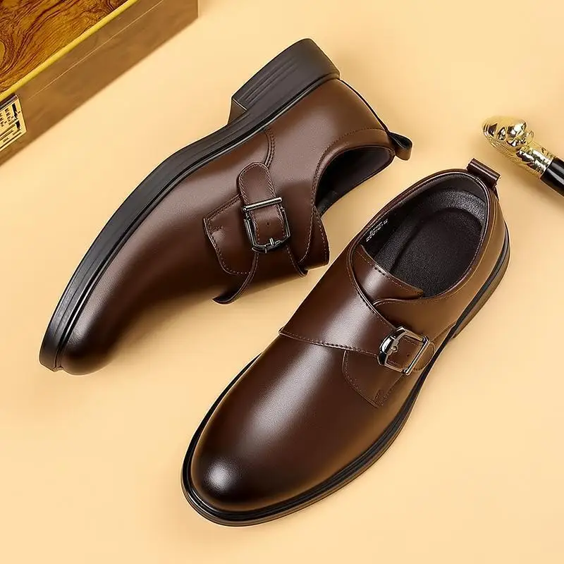 

Мужские кожаные лоферы: модные повседневные туфли для улицы, слипоны, нескользящие мокасины для вождения, деловые оксфорды 2026