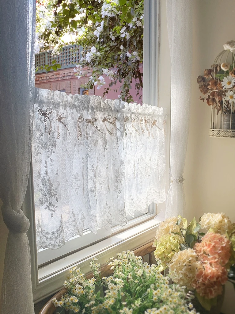 

Beautiful | Foreign Lace Fabric, French Style Non Perforated Curtains, Door Curtains, Semi Short Curtain Heads