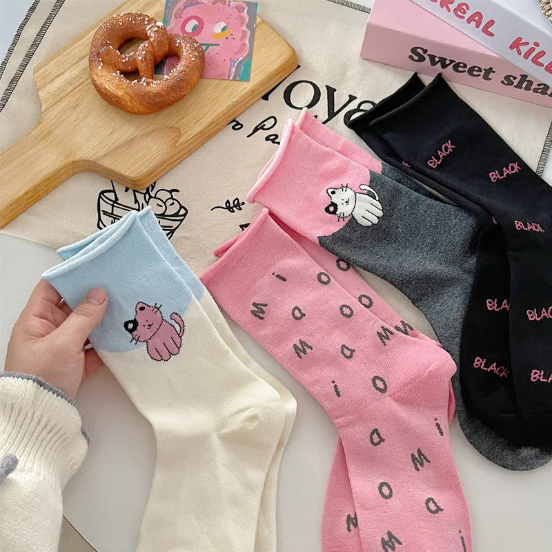 Korean Style Women Socks Cartoon Cat Print Japanese Kawaii Cute Socks Women Casual Letter Harajuku Streetwear Medium Tube Socks