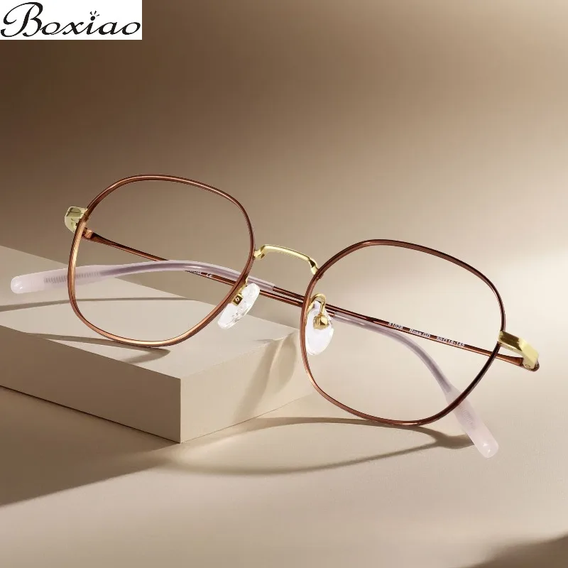 New Handmade Designer Business Titanium Series 81028 Glasses Frame Classic Pure Titanium Glasses Frame IP Plating