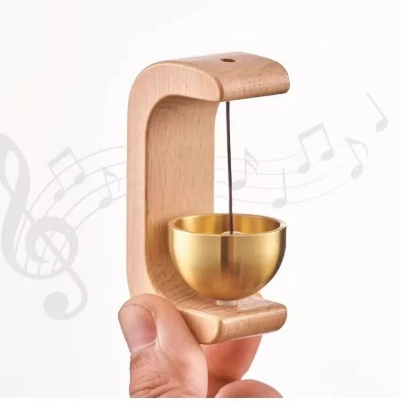 

Suction door type home dopamine wind chime, magnetic walnut doorbell