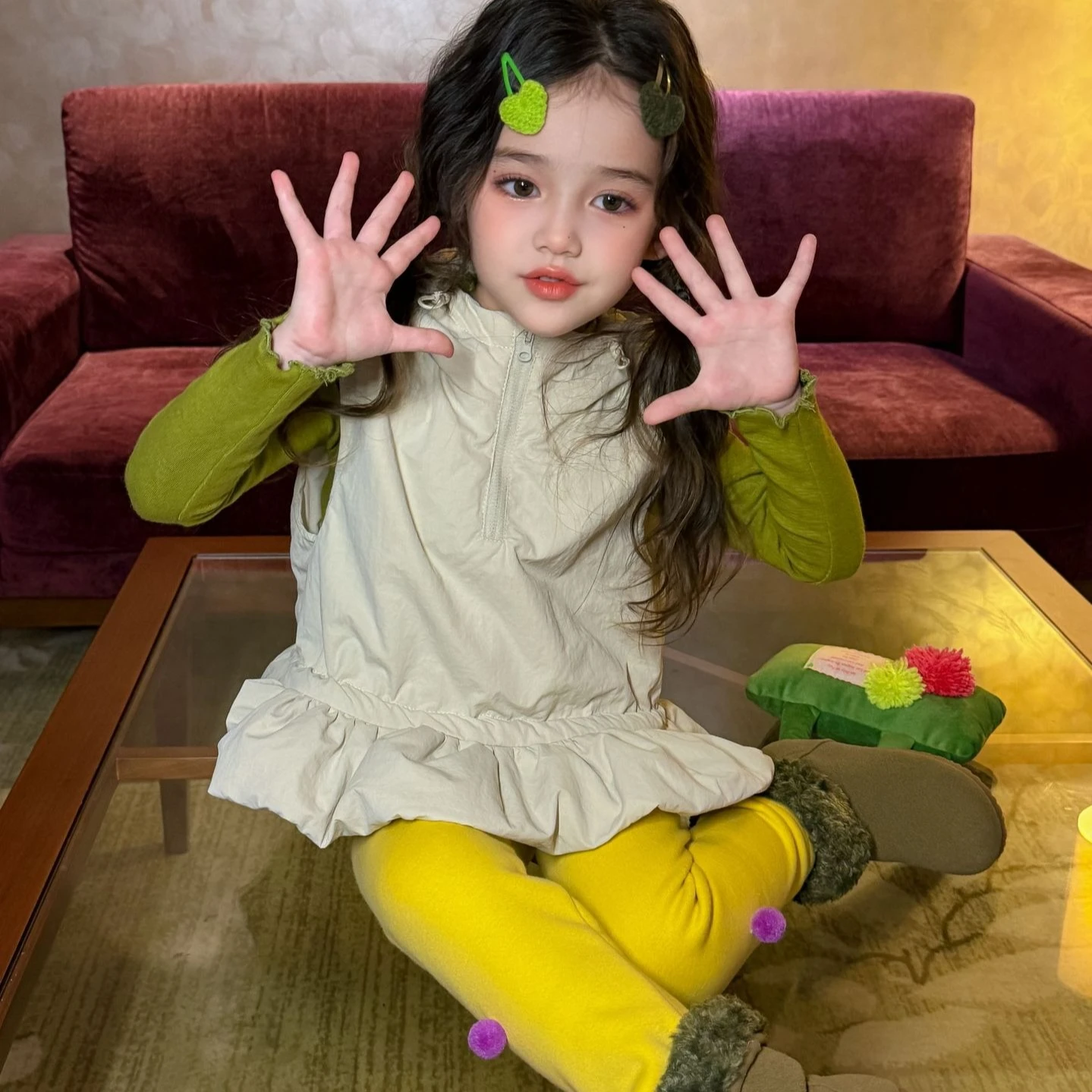 Girls Suit 2026 Autumn and Winter New Childrens Clothing Korean Girl Baby Cotton Hooded Vest and Velvet Leggings Two-piece Set