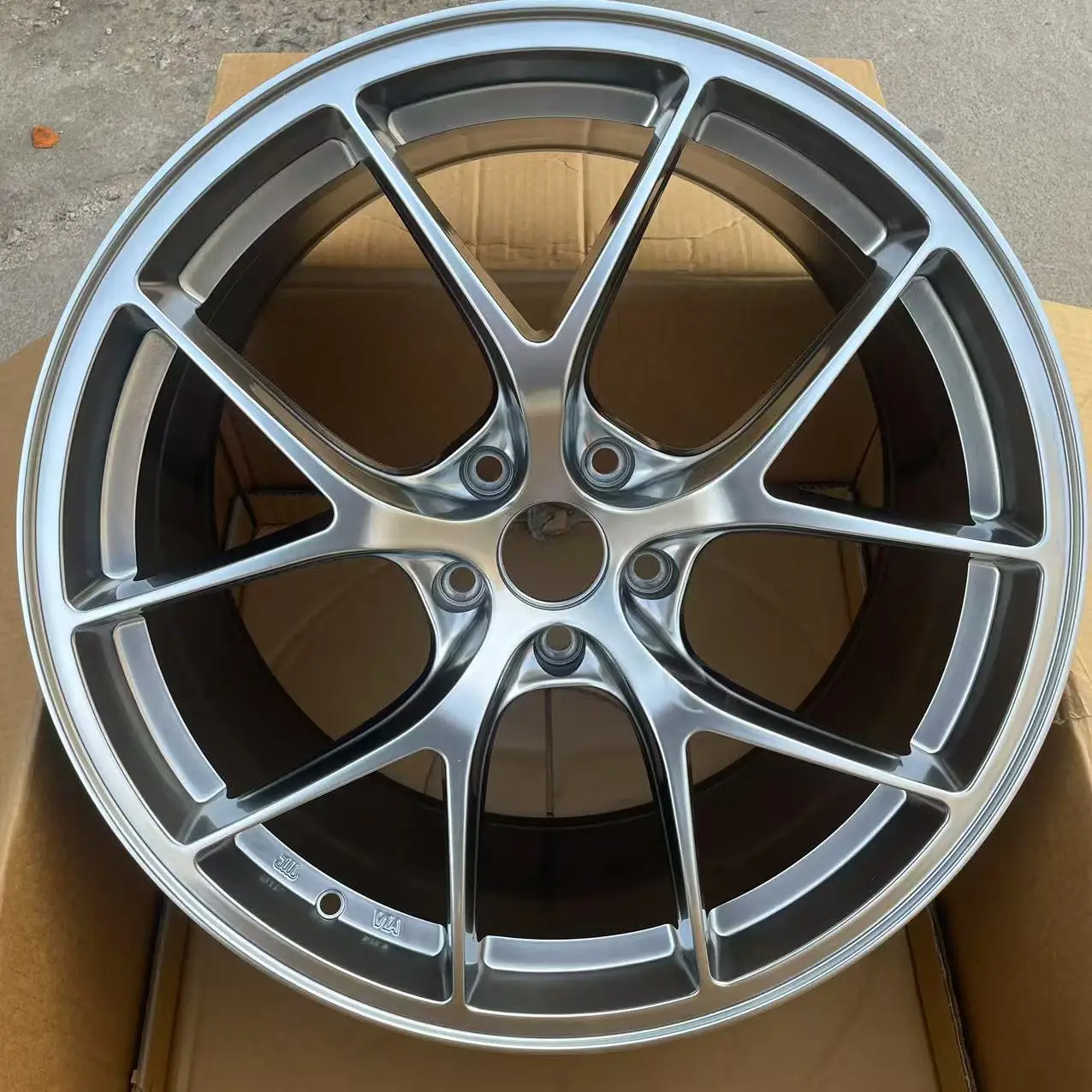 17 Inch Hyper Black Finish Aluminum Alloy Passenger Car Wheels New Stylish Modified Upgrade Rims