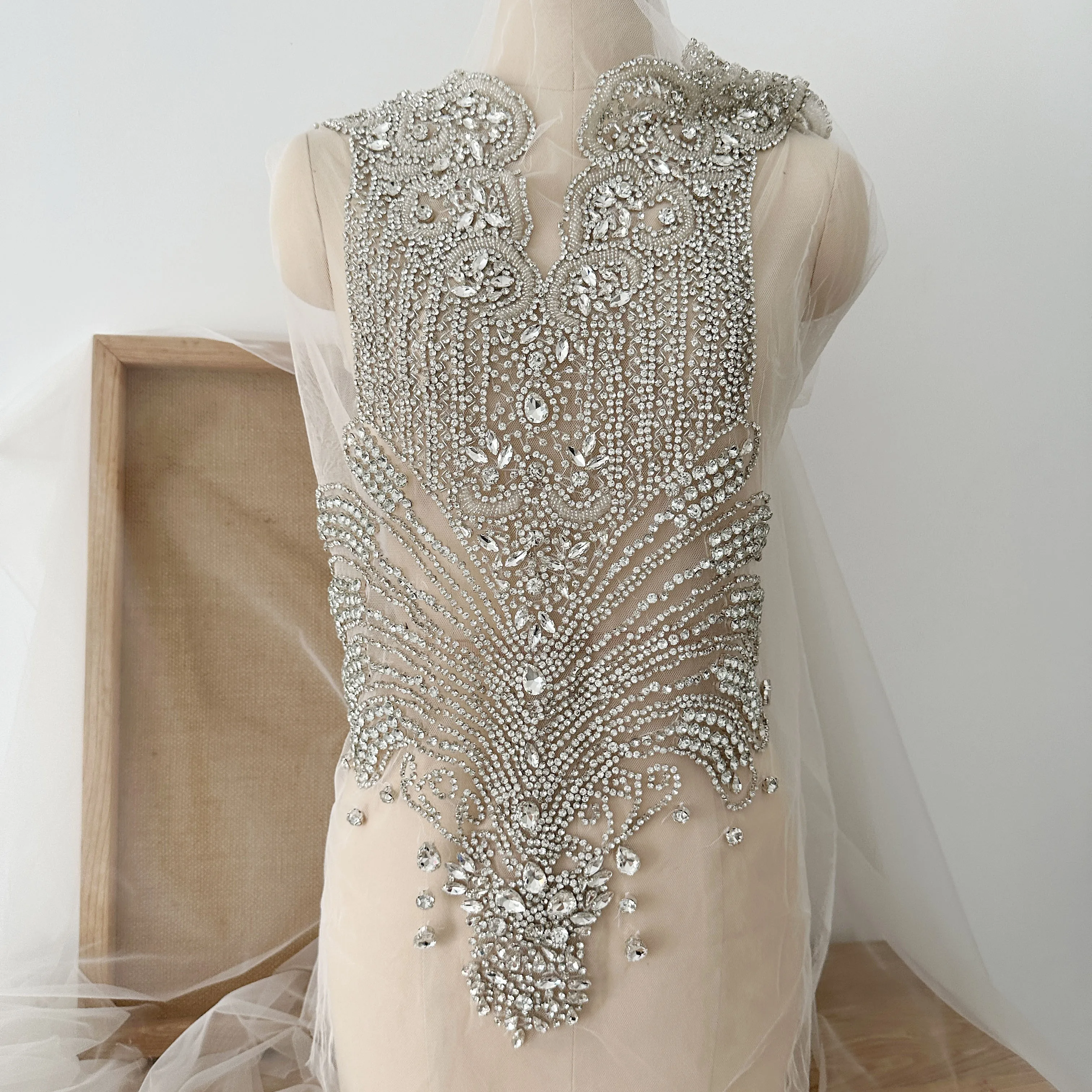 Luxury Silver 3D Hand Sewn Rhinestone Bridal Bodice Lace Applique for Wedding Gown Overlay, Lace Veils, Couture Applique