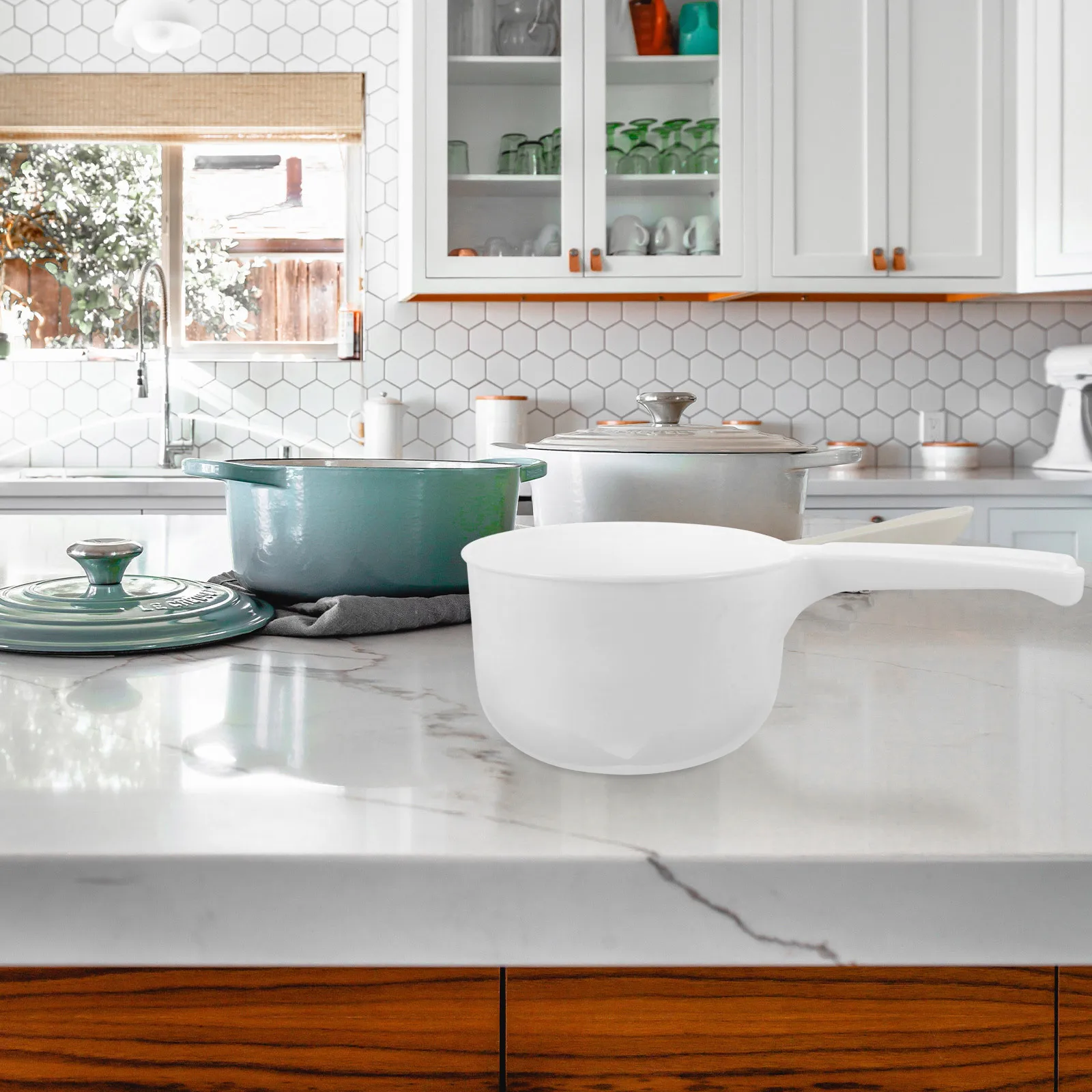 

3Pcs Convenient Water Ladle Thickened PP Widened Design Home Kitchen Bath Water Ladle Bath Accessory Kitchen Accessory