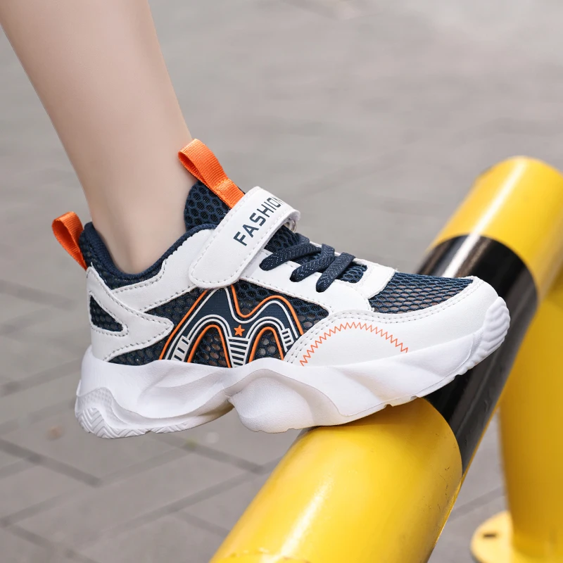 

Ergonomic Kids Sneakers Summer Breathable Mesh Anti-slip Sole Stylish Sports Footwear for Young Kids Outdoor Wear