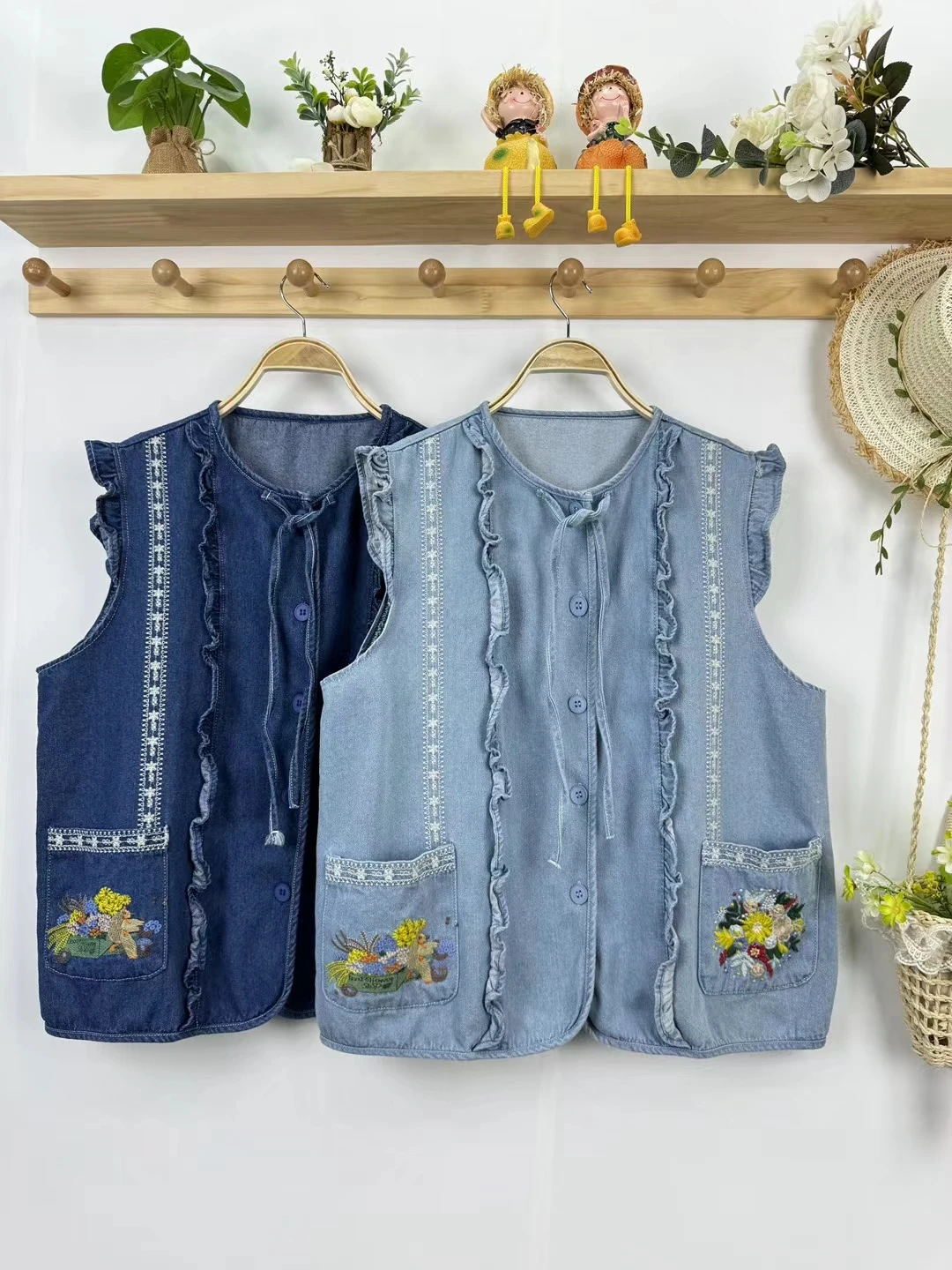 Spring Summer Sweet Sle Women's Denim Jaet with Embroidery Belted round Ne ket Floral Trim Versatile oulder Pad