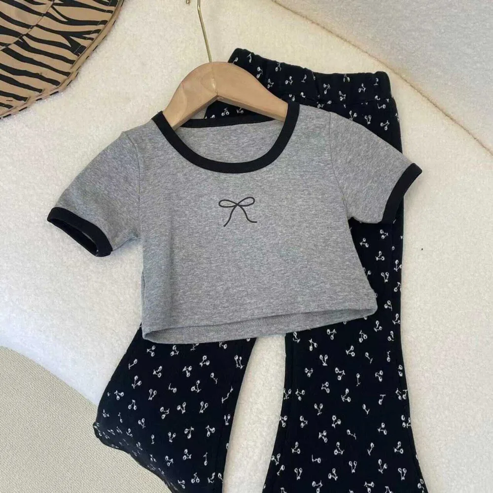 

Elegant Wide Leg Pants Children Sports Set Y2K Letter T-shirt Pants Wear Suit Loose Bow Girls Clothes Set Party