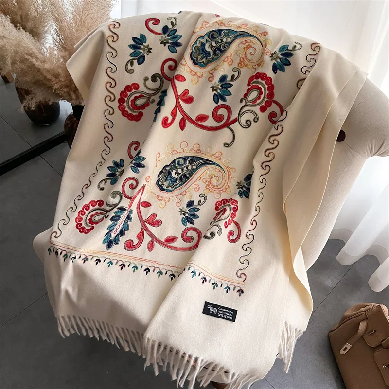 Autumn and Winter Travel Warm Cashmere Shawl Scarf Fashion Women Embroidery Print Pashmina Blanket Wraps Female Poncho Bufanda