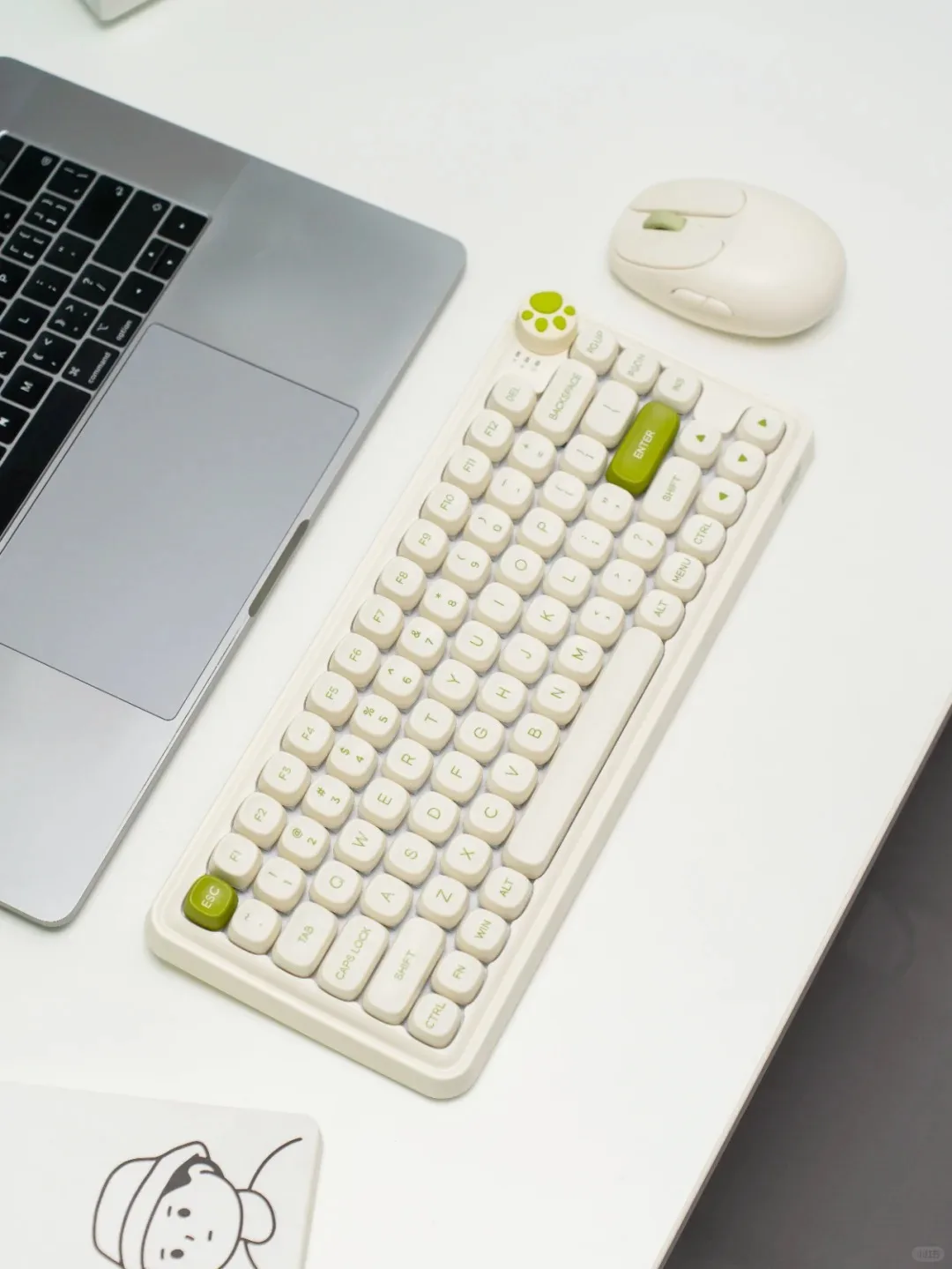 Dareu Z82 Pro Green Lemon Cat's Claw سماعة لاسلكية تعمل بالبلوتوث لوحة المفاتيح 3 نموذج قابل للتبديل السريع RGB الخلفية لوحة المفاتيح الميكانيكية للألعاب