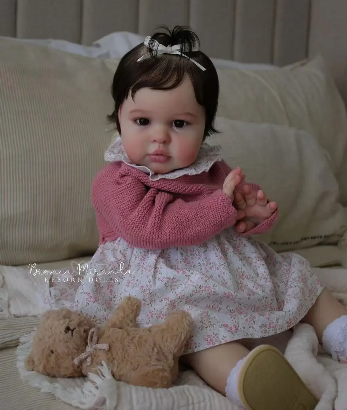 

SINO-BB Customized Limited Supply 22inch Reborn Baby Ellie With Hand-Rooted Hair Already Finished Doll With Different Dress