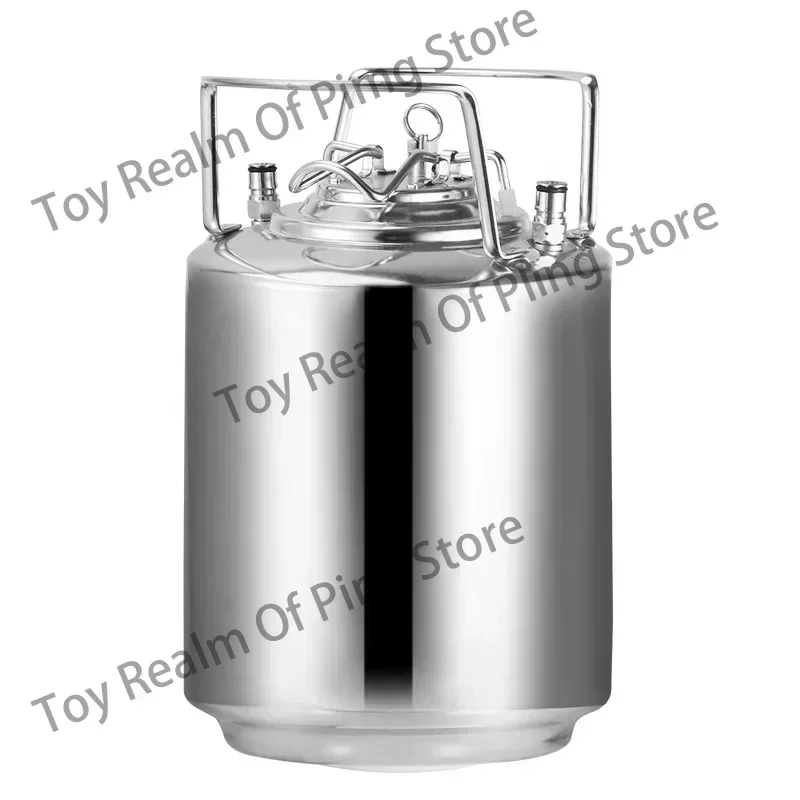 10L Stainless Steel Brewery Beer Keg Barrel Beverage Container with  Tap,Co2 Regulator & 0.6L Soda Bottle