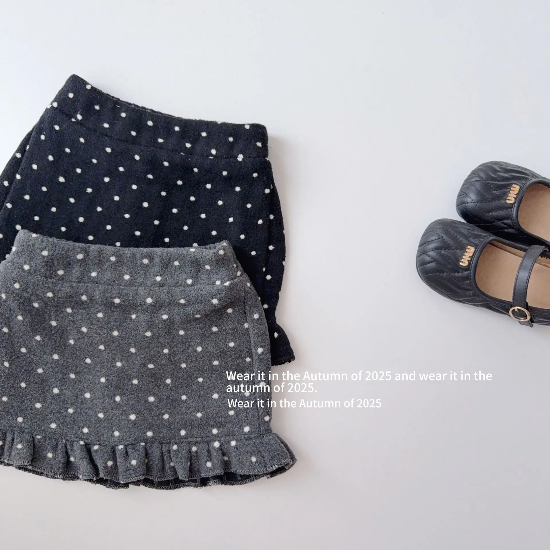 تنورة صوفية ملابس كورية مع تنورة خريفية من الدانتيل المنقط للأطفال بخصر عالٍ جديد تنورة بخصر مطاطي