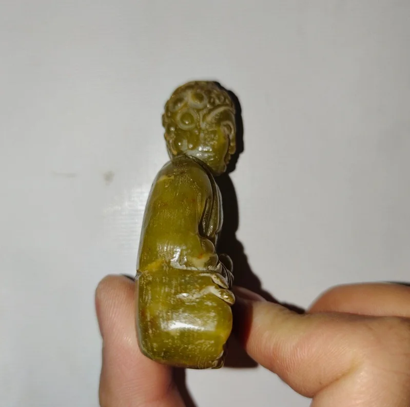 Tibet hetian old jade Shakyamuni Sakyamuni Shakya Mani Protection pendant amulet