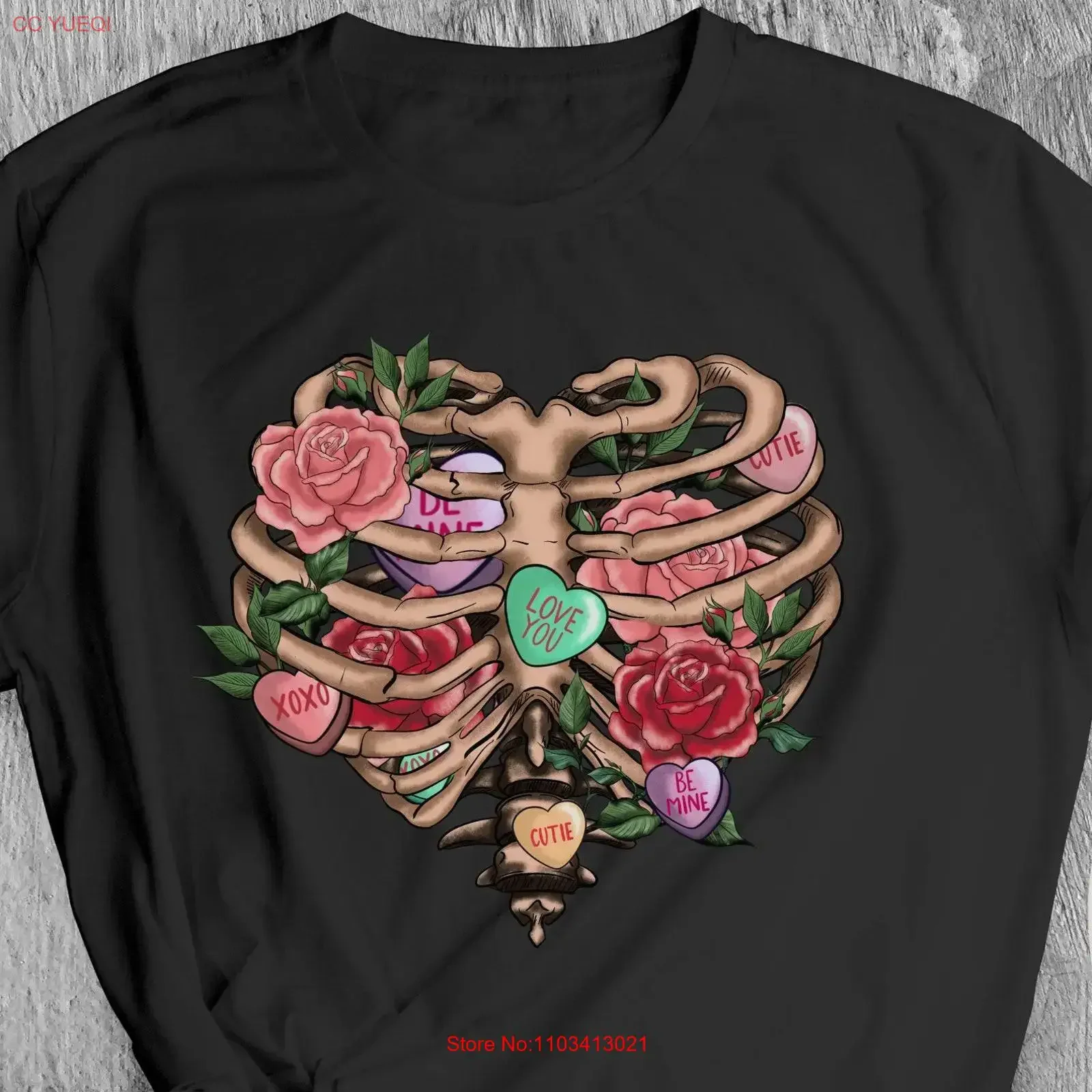 Женская футболка из джерси Candy Hearts and Roses in a Ribcage на День святого Валентина, винтажная, универсальная, унисекс