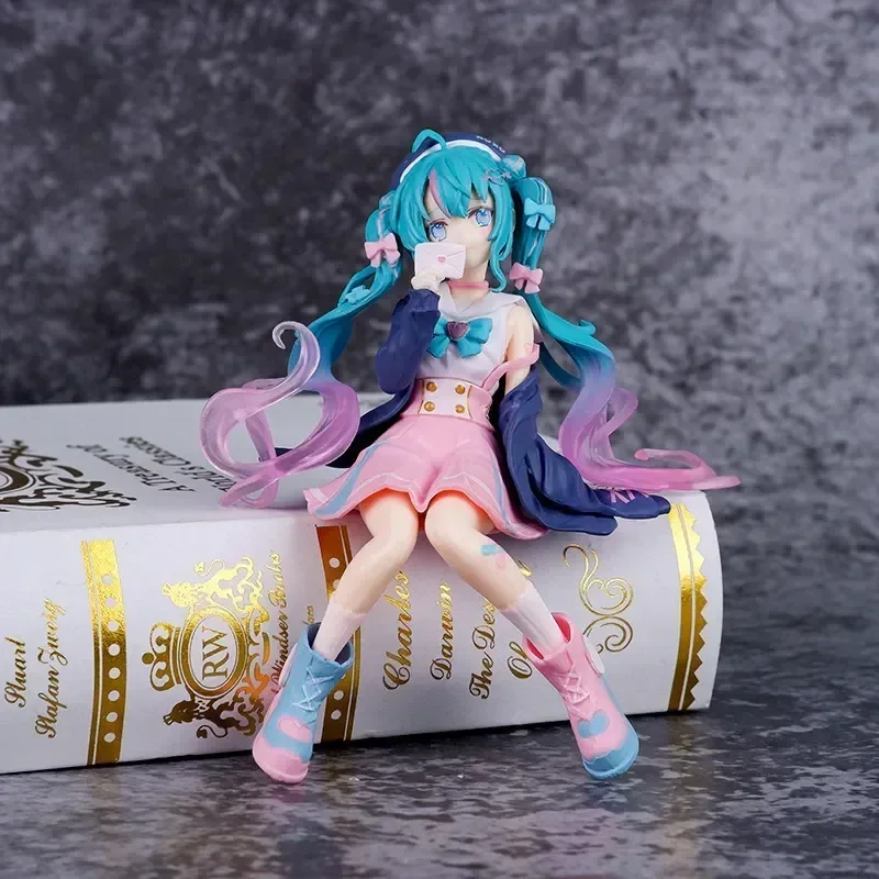 Limited Edition Hatsune Miku Anime Figure: Perfect for Anime and Manga Collectors