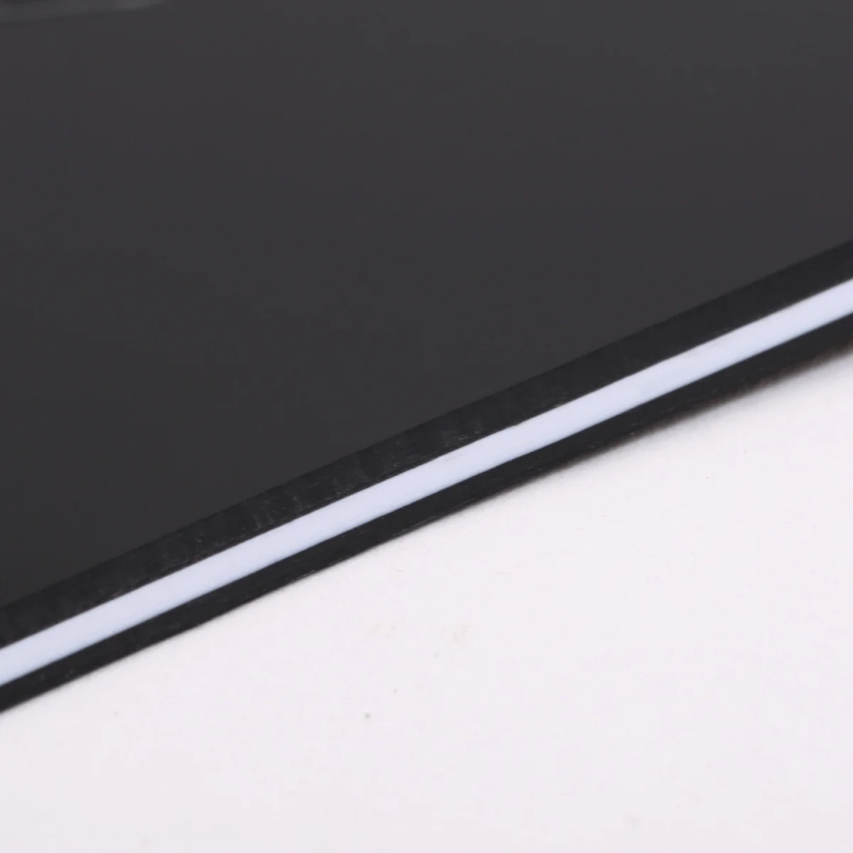 Musilily Pro 11-dołkowy okrągły narożnik HSS Guitar ST Pickguard dla USA/Mexican ST 2-screw Humbucking Open Pickup