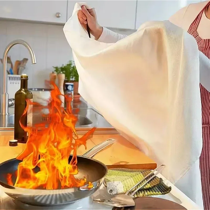 1m/1.5m Fire Blanket Fighting Fire Fireproof and Flame Retardant Emergency Survival Refuge Safe Cover Fireproof Emergency Cover