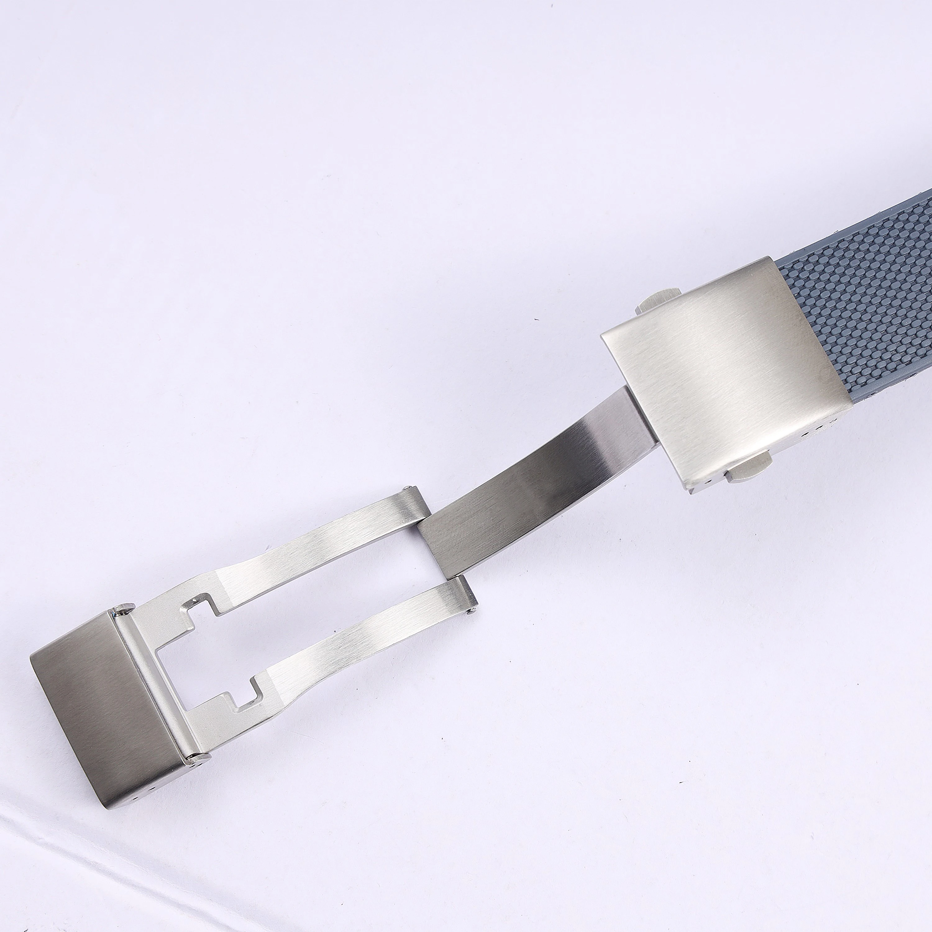 19mm 20mm 21mm Curved End Rubber Silicone Watchband for Longines Conquest HydroConquest L3.782 VHP Strap Black Soft Watch Band