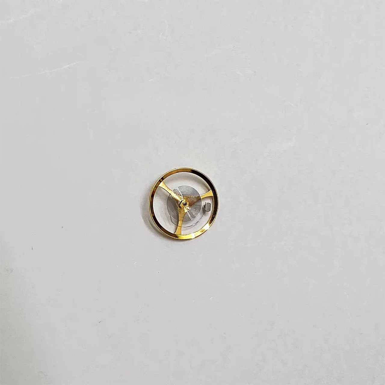 Watch accessories suitable for 7500 movement balance wheel repair parts