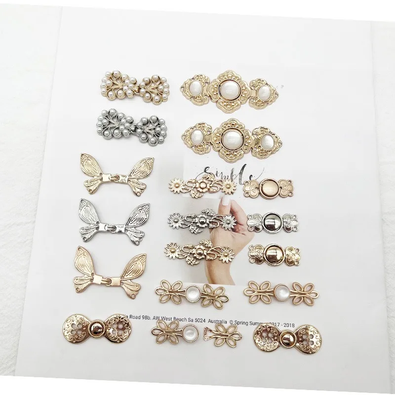 Chinese Traditional Hanfu Tang Suit Mother-of-Pearl Clasp Button for Costume Dress (5 Pairs)