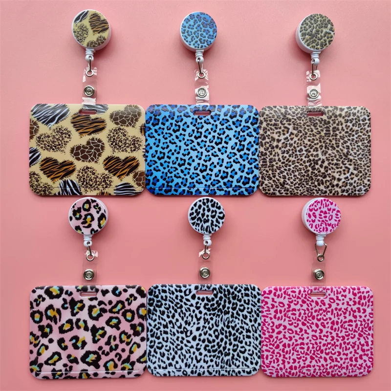 Leoparden-Kartenhalter mit horizontaler einziehbarer Schnalle, Business-Abzeichenrolle, Clip für Damen, Kartenhalter, Ärzte, Krankenschwestern, Hängen Sie Zertifikate – Detail 7