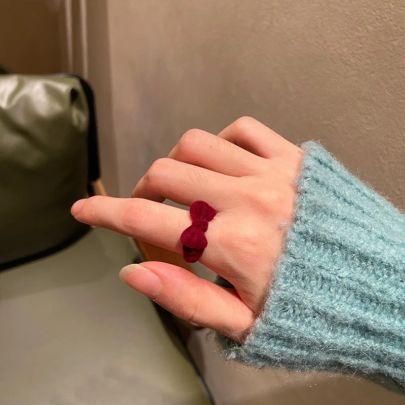 Trendy Vintage Flocking Rings for Women Bow Knot Velvet Winter Ring Girls Party Proposal Wedding Jewelry Christmas New Year Gift