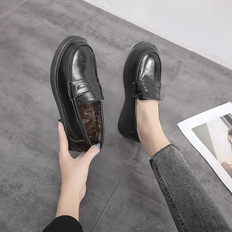 2025 Soft Leather Women's Thick Bottom Heightening Shoes Style Round Toe Insole Rubber Bottom Spring Autumn Женская Обувь