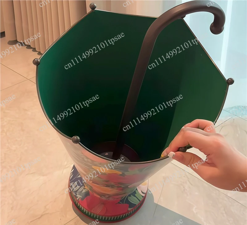 Large capacity umbrella storage rack, entrance umbrella rack, door drain rack, retro printed umbrella bucket