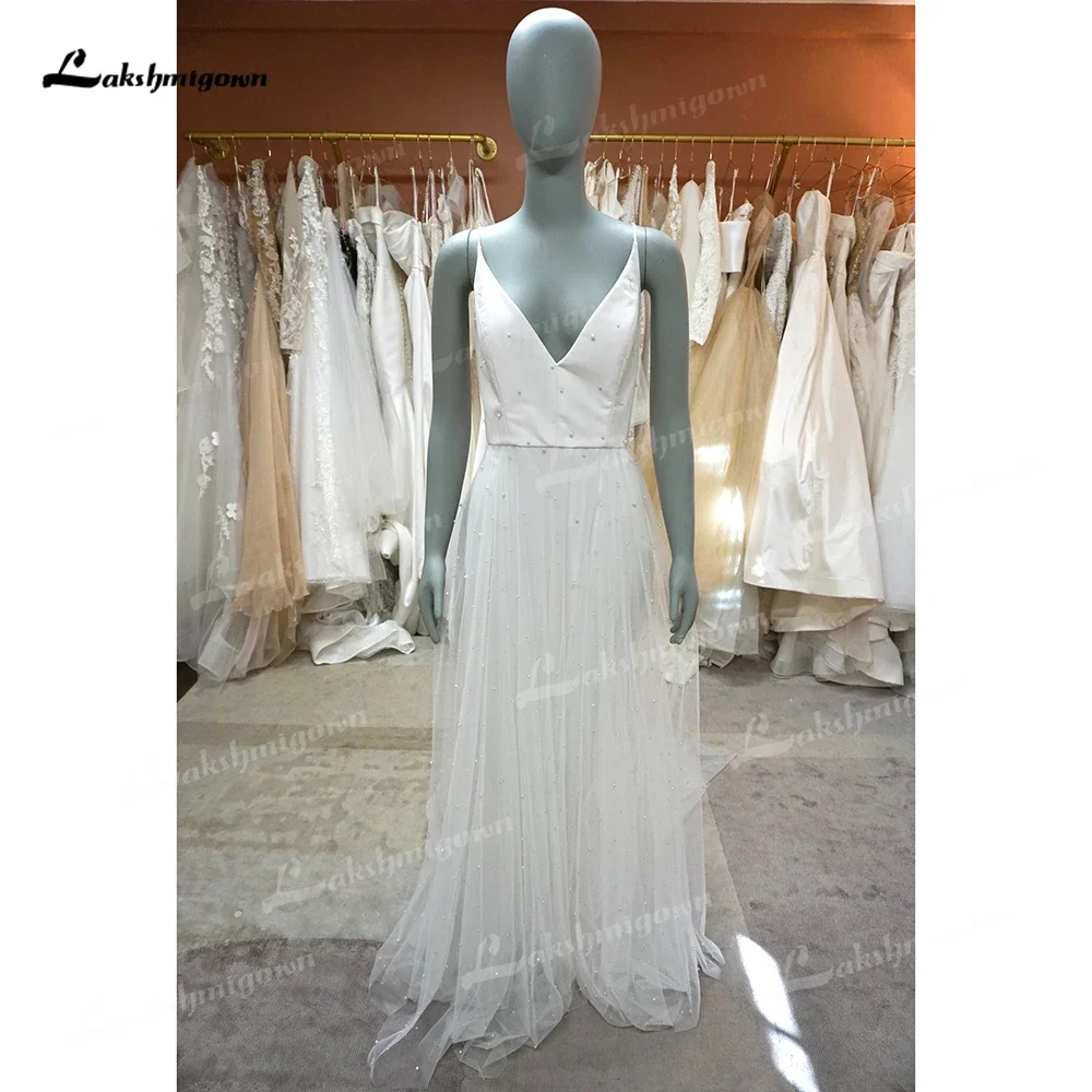 Boho Sexy V Neck Spaghetti Straps Backless Beading Netting A Line Wedding Dress Beach Bridal Gowns Sweep Vestidos Robe De Mariée