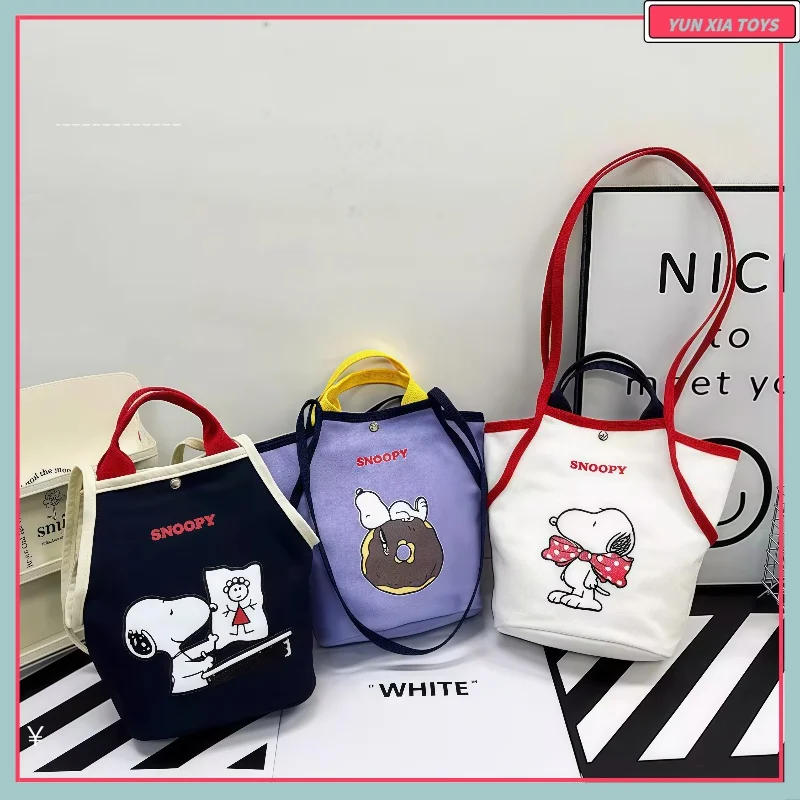 

Snoopy New Style Cartoon Versatile Canvas Bag Large Capacity Messenger Bag Bucket Bag Portable Handbag For Going Out