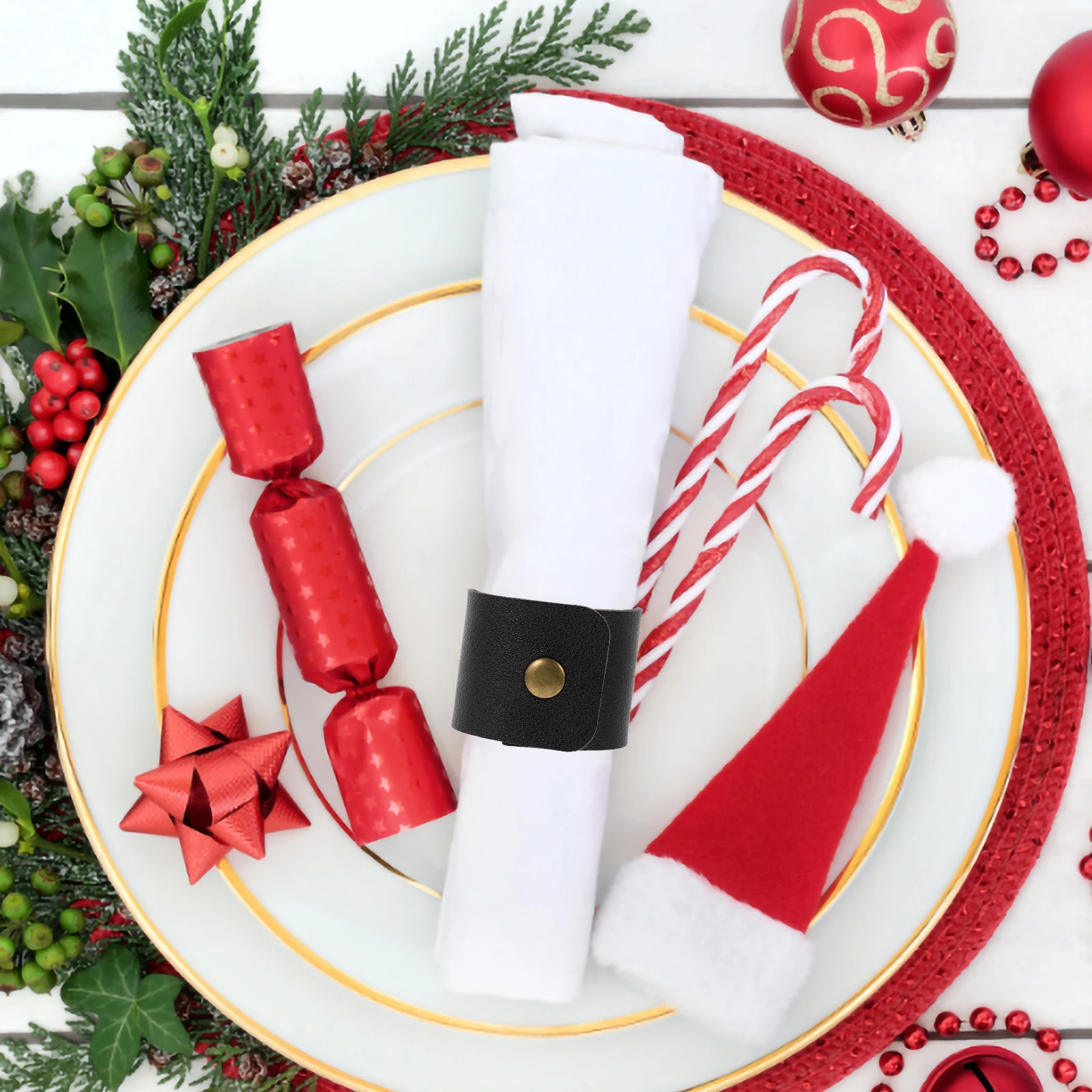 

4Pcs Napkin Rings Decorative Waterproof Table Ornaments for Dining Home Hotel Banquet Party Napkin Holder Set