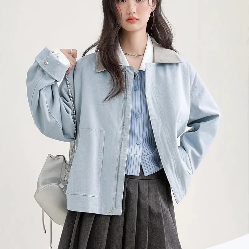 

Новинка осени 202, синяя рабочая куртка с лацканами, женская простая куртка контрастного цвета, короткий универсальный топ с большим карманом