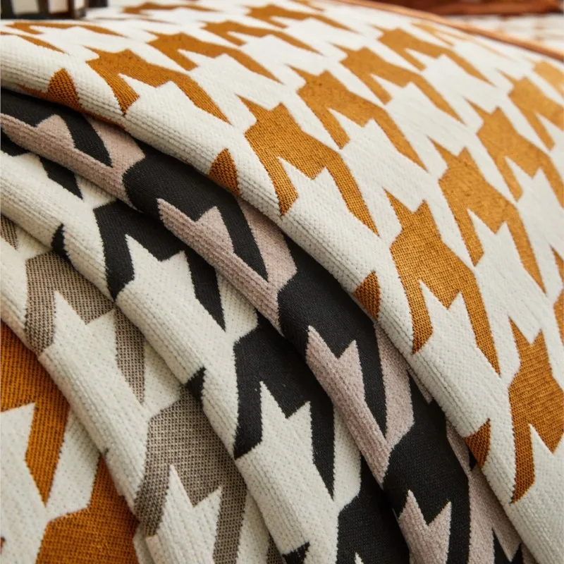 2025 جديد الشنيل كل موسم أريكة houndstooth و العالمي أريكة حصيرة وسادة مسند الذراع غرفة المعيشة الأريكة الغلاف أريكة كيس وسادة شوبافكارفير