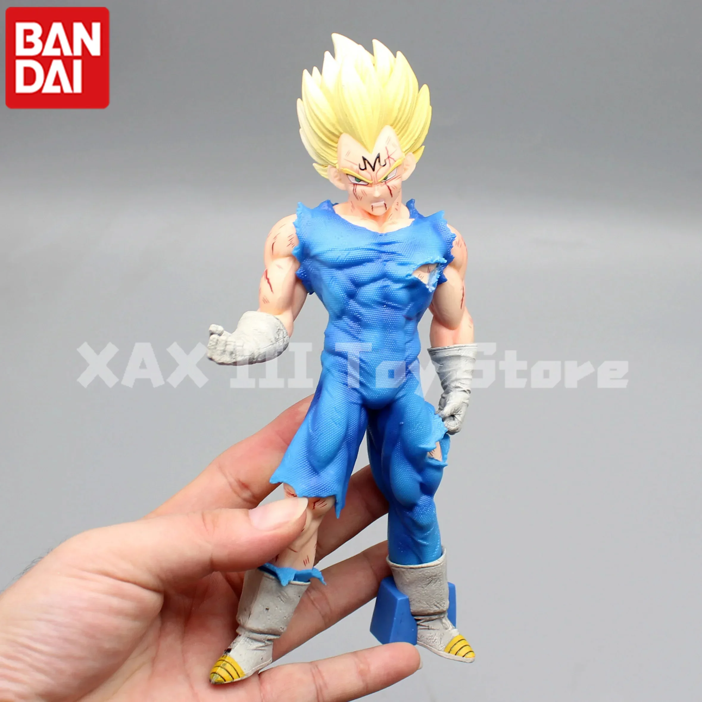 Dragon Ball Cartoon Self-explodes Demonizes The Dolls Around Action Figures Ornaments Model Of The Vegeta War-damaged Statue Toy