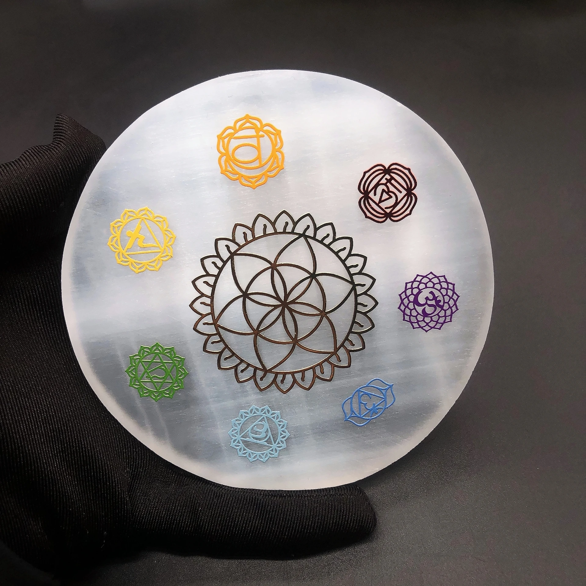 10cm Natural Selenite Slice Crystal Stone Slab Disc Classis Chakra Charging Plate Yoga Meditation Home Decor Energy Healing Gift