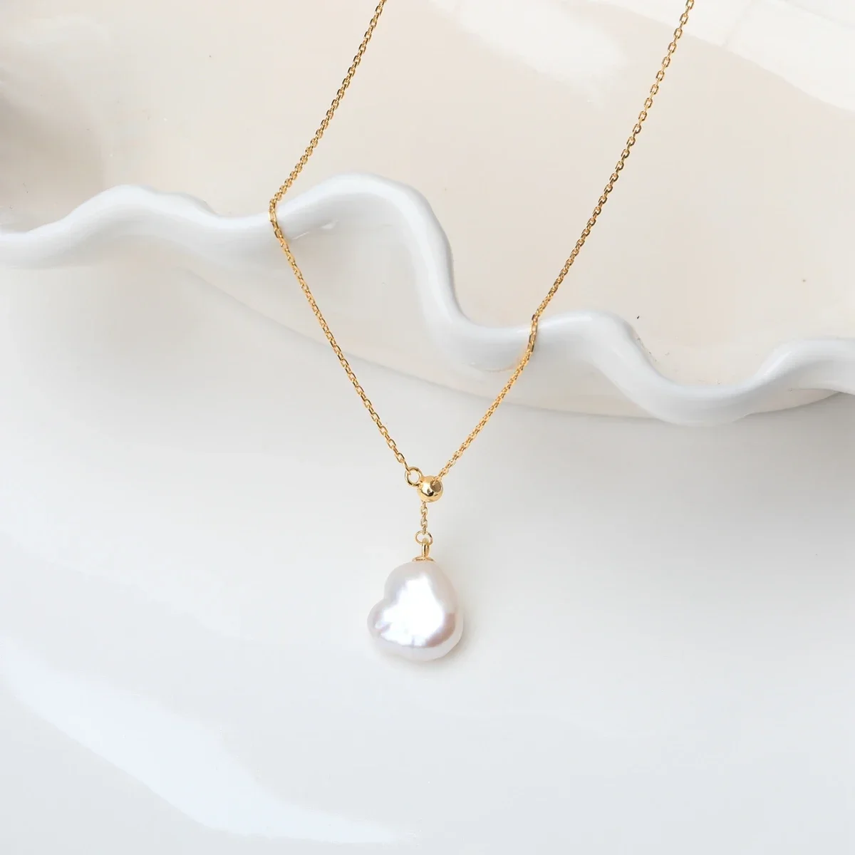 Natural freshwater heart-shaped Baroque pearl Y-shaped chain slanted pendant S925 Sterling Silver necklace adjustable love gift
