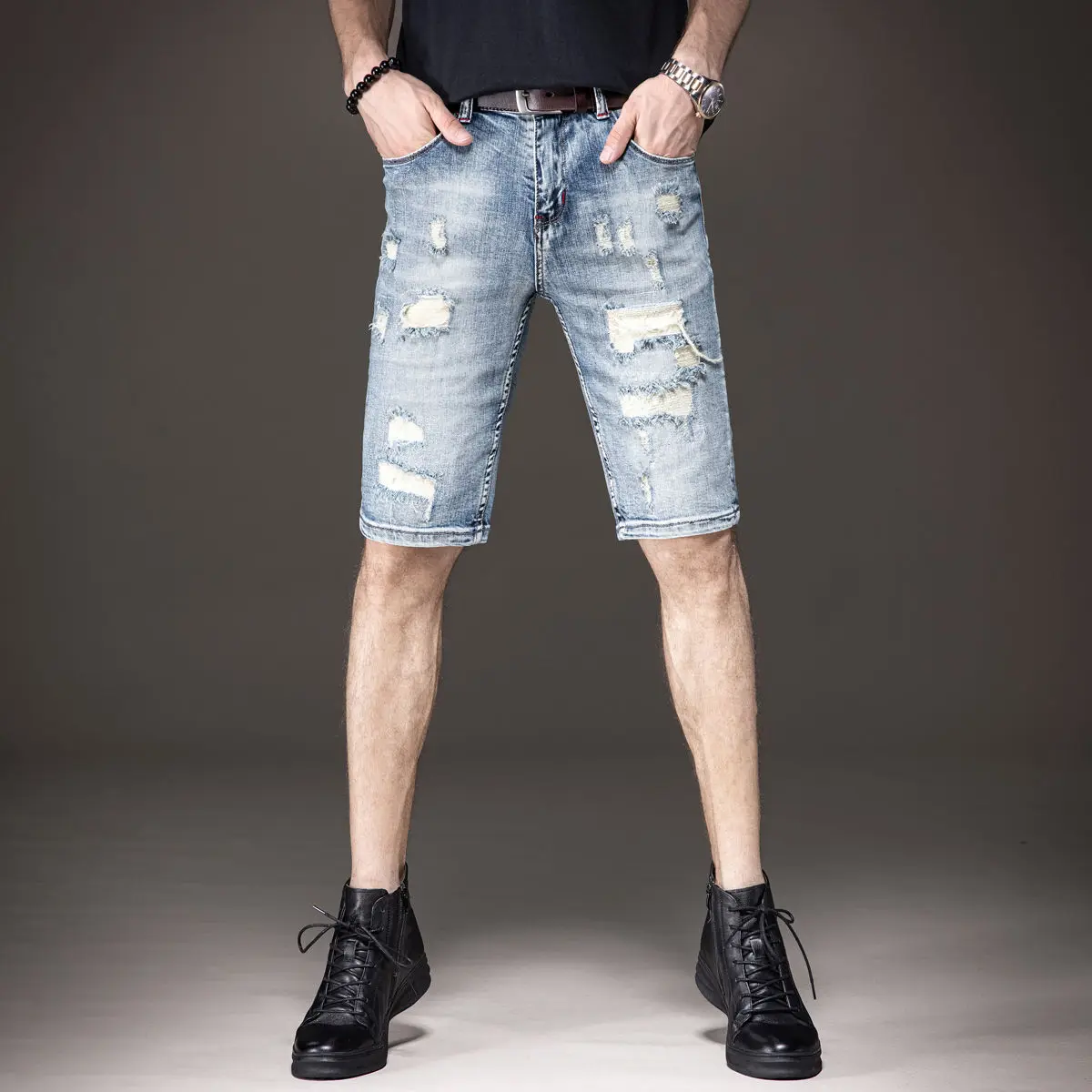 

2022 summer light-colored ripped denim shorts men's tide brand loose five-point pants men's middle pants elastic pants men