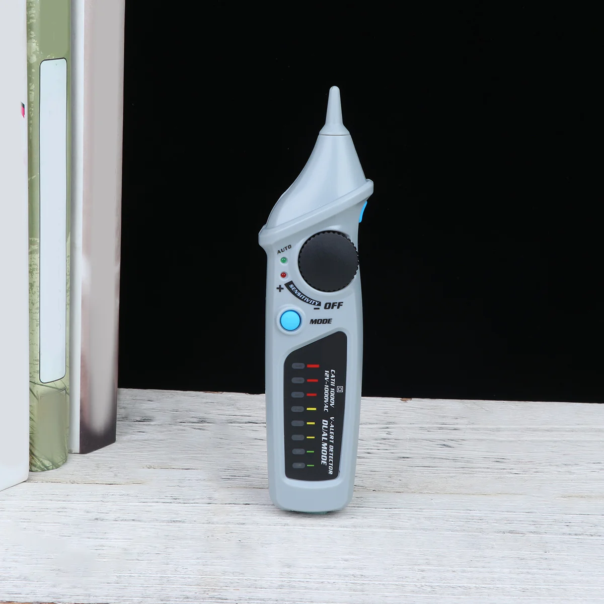 

Voltage Non-Contact Test Pen Avd06 Grey Dual Mode Operation Detect Breakpoint Ac Outlet Voltage Tester with LED Display