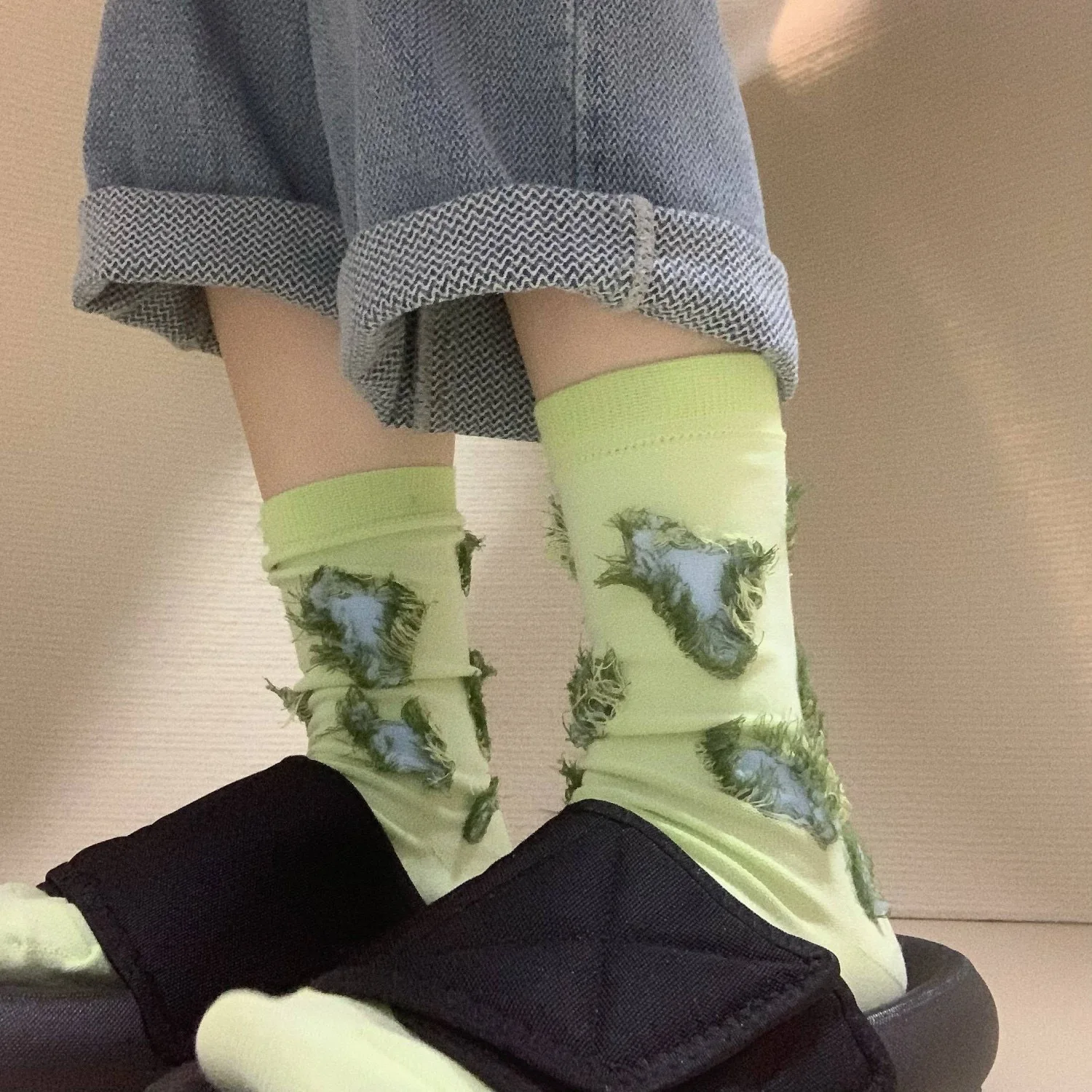 Women's Socks Personality Oasis Lake Reverse Wear Irregular Woolen Cotton Middle Tube Socks Male Female Couples Instagram Tide