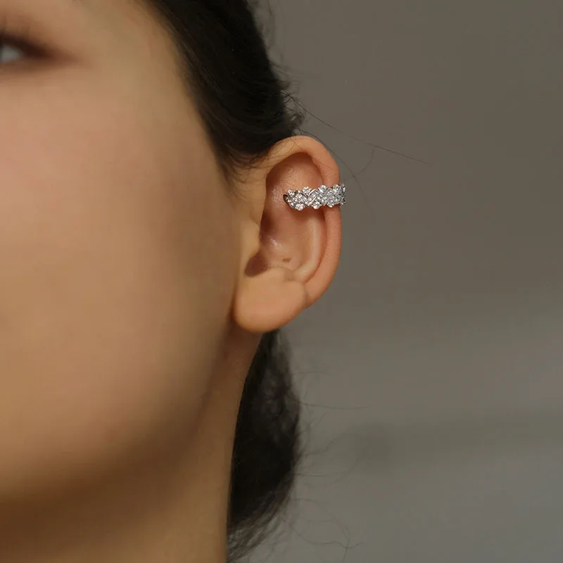 Dainty No Piercing Ear Hole Clip Earrings for Women Inlaid Zircon Conch Orbital Kpop Ear Cuff Earing Fashion Jewelry EF055