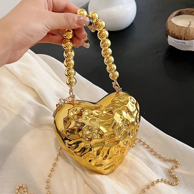 Luxury Heart Shaped Shoulder Bag Acrylic Box Bags for Woman Handbags Beaded Chains Crossbody Bag Party Wedding Clutch Ladies New