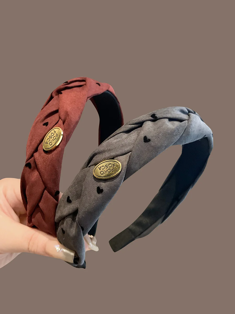 faixa-de-cabelo-trancada-com-letras-de-etiqueta-dourada-premium-2025-nova-elegancia-versatil-aumentando-telhado-top-faixa-de-cabelo-lacos-de-cabelo-acessorios-de-cabelo