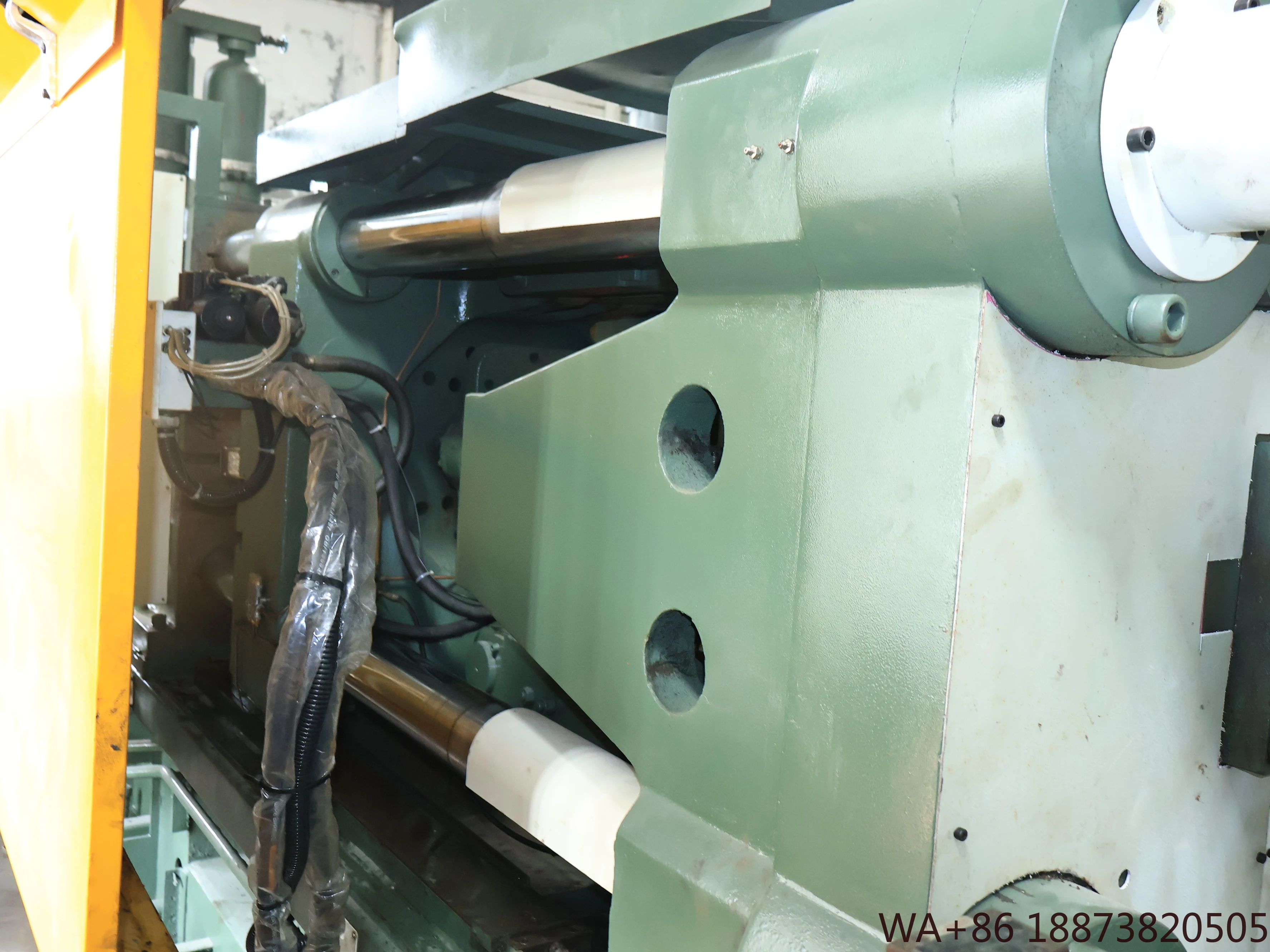 آلة صب القوالب ذات الغرفة الباردة 280T تستخدم من سبائك الألومنيوم لصنع مقابض الأبواب