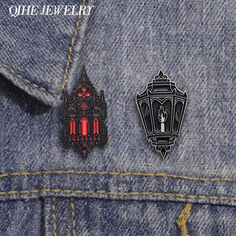 Punk gótico mágico igreja broche esmalte pinos misterioso arquitetura lanterna crachá broches mochila lapela pino jóias presente