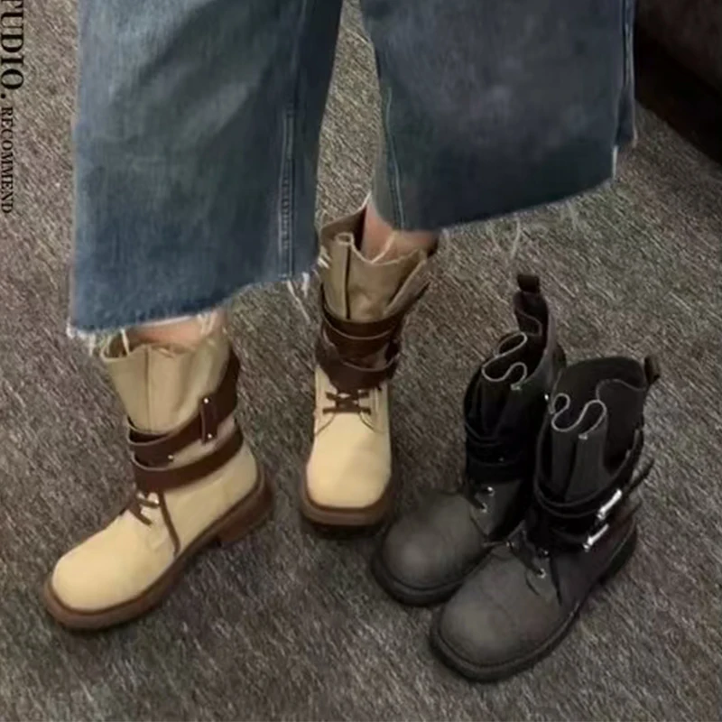 مصمم الأحذية النسائية منتصف العجل الشقق أحذية امرأة شتاء 2025 تشيلسي الأحذية الجديدة المشي العلامة التجارية موضة دراجة نارية Mujer بوتاس
