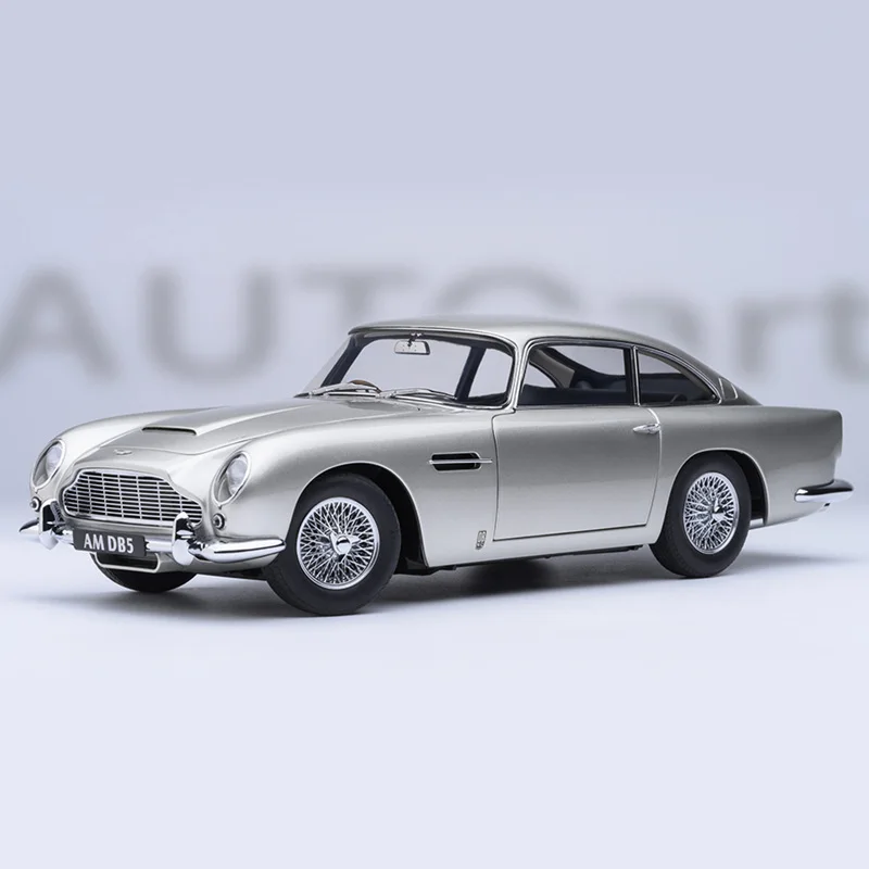 

1:38 DB5 Alloy Classic Sports Car Model Diecasts Metal Retro Racing Vehicles Car Model High Simulation Collection Childrens Gift