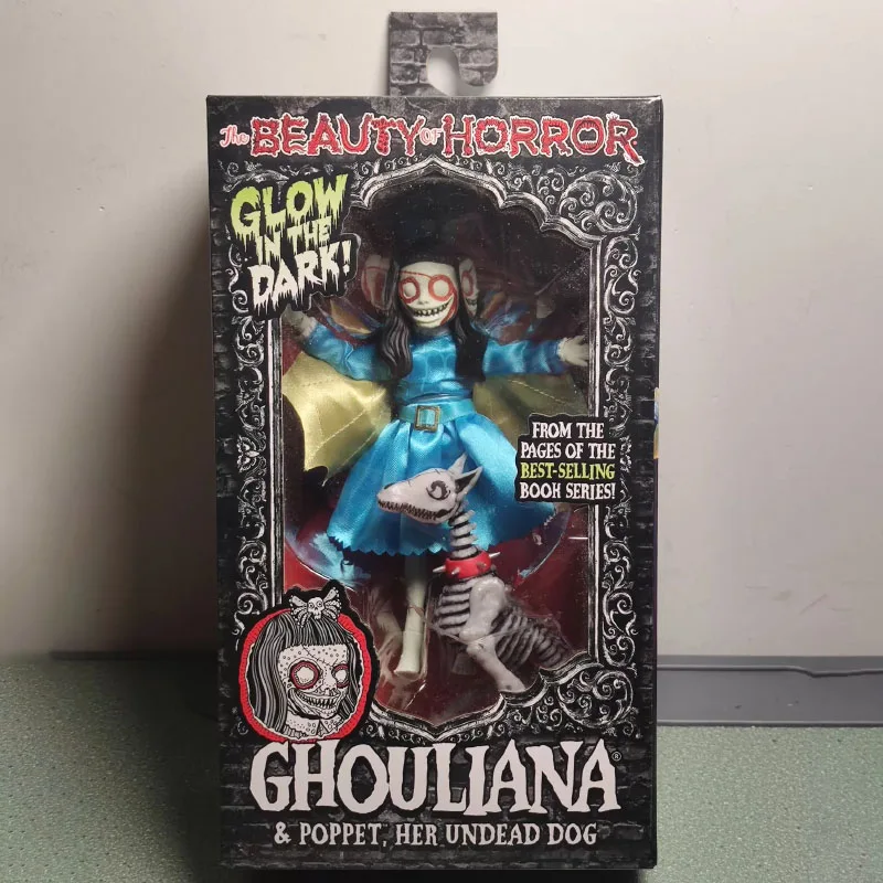 

NECA 45508 Beauty of Horror Figure Ghouliana & Poppet Her Undead Dog Action Figuras Model Peripherals Halloween Gift Original