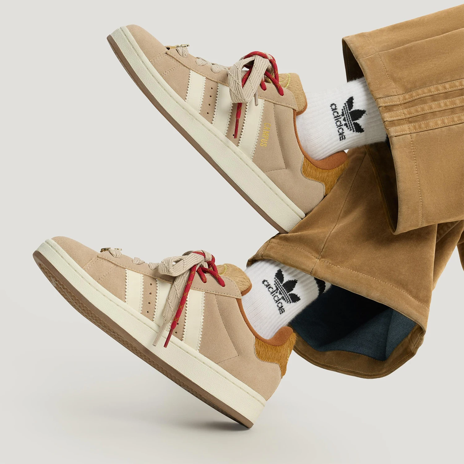 Adidas Originals Men's and Women's Low-Top Classic Wear-Resistant Casual Slip-On Shoes KJ8724